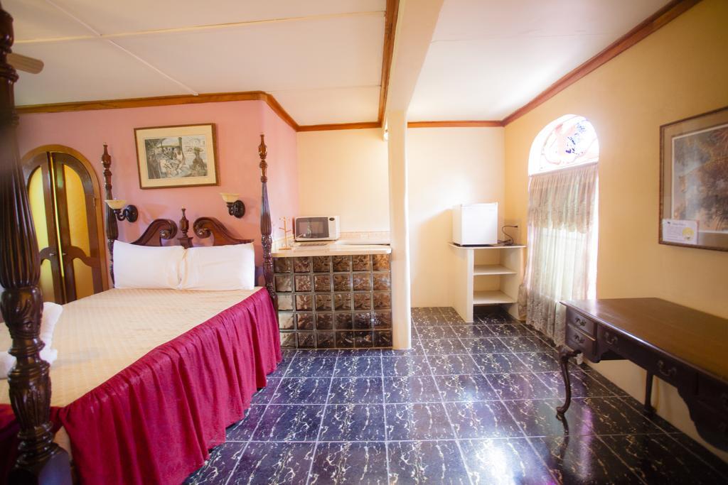 Banana Bank Lodge & Jungle Horseback Adventures Belmopan Zewnętrze zdjęcie